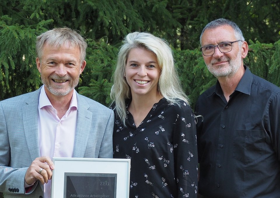  v.l.n.r.: Martin Montowski (Geschäftsführer), Stefanie Krebs (Personalverantwortliche), Hans-Christoph Wisch (Mitarbeitervertretung)
