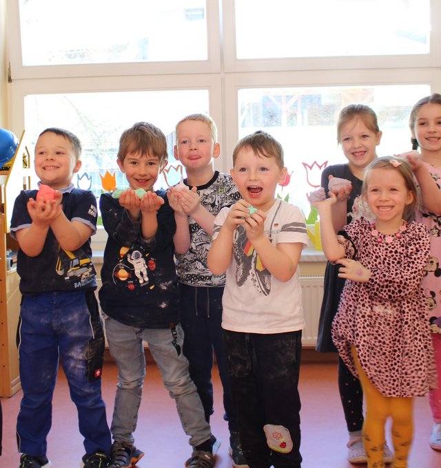 Kinder